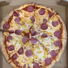 Hawaiian Pizza